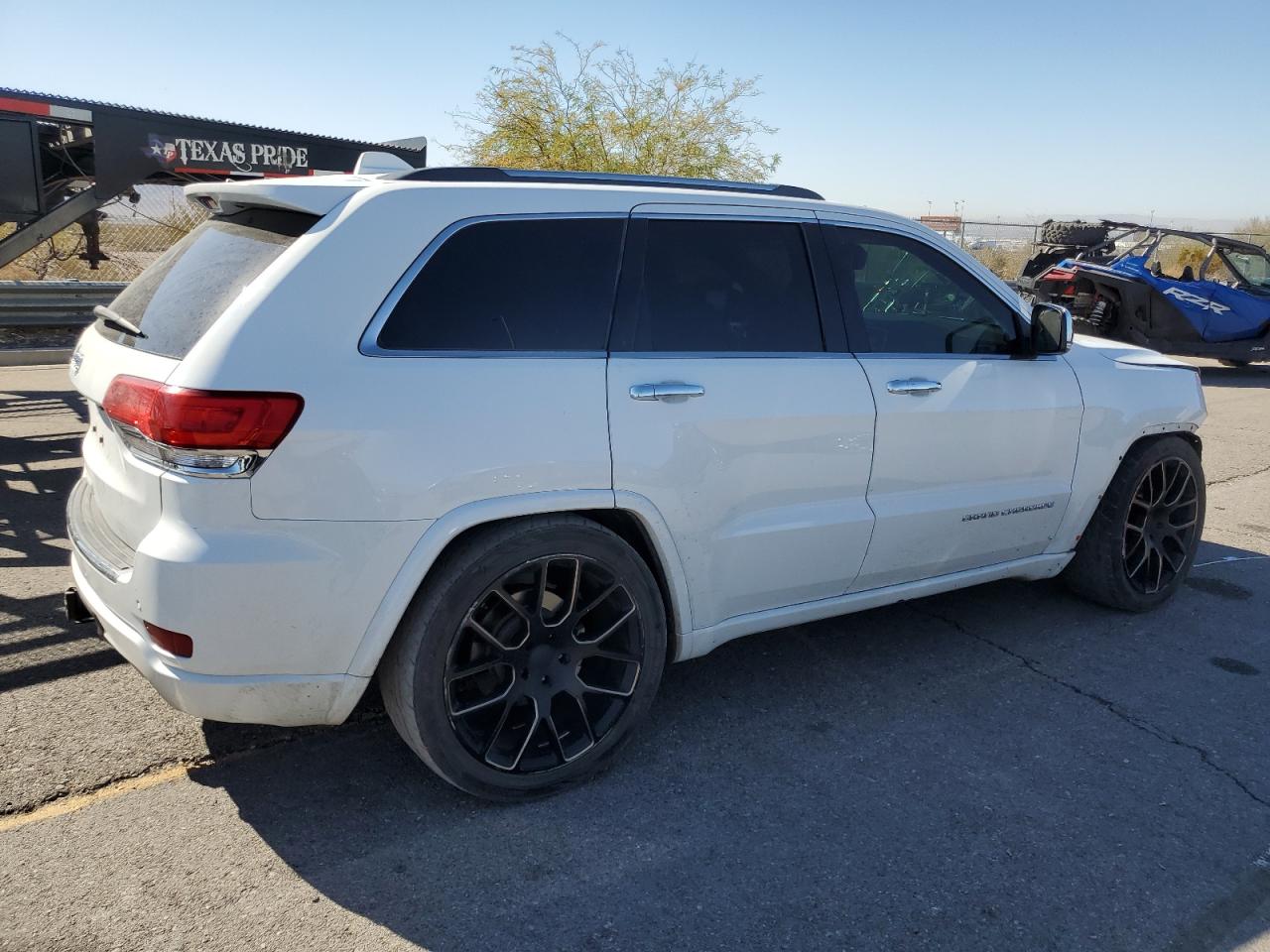 2015 Jeep Grand Cherokee VIN 1C4RJFCG4FC706900 Copart auction photo, front end damage thumbnail 3