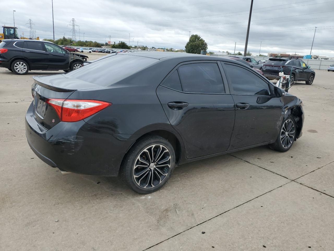 2016 Toyota Corolla VIN 5YFBURHE9GP446049 Copart auction photo, front end / minor dent/scratches damage thumbnail 3