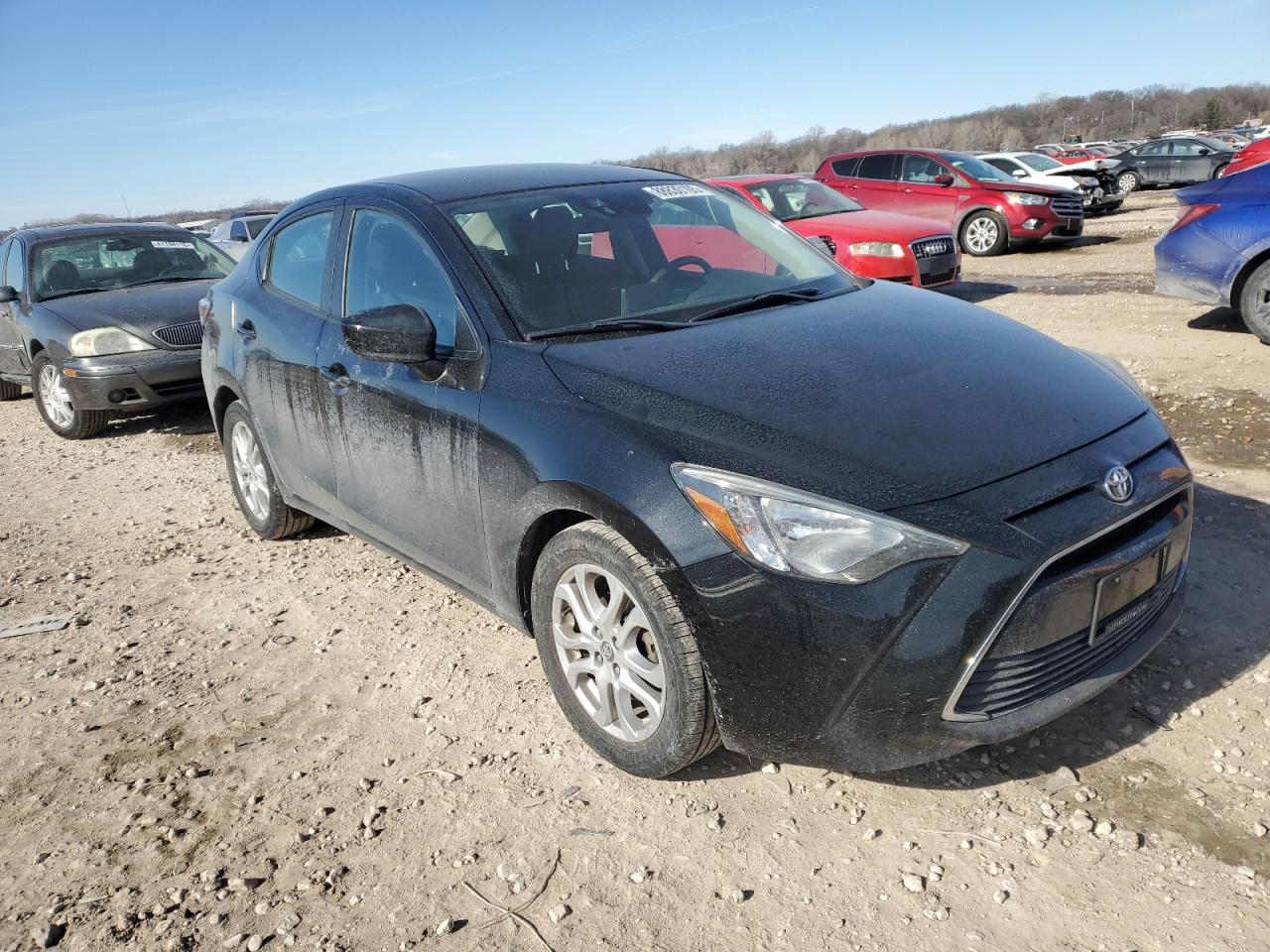 2018 Toyota Yaris VIN 3MYDLBYV6JY309470 Copart auction photo, front end / rear end damage thumbnail 4