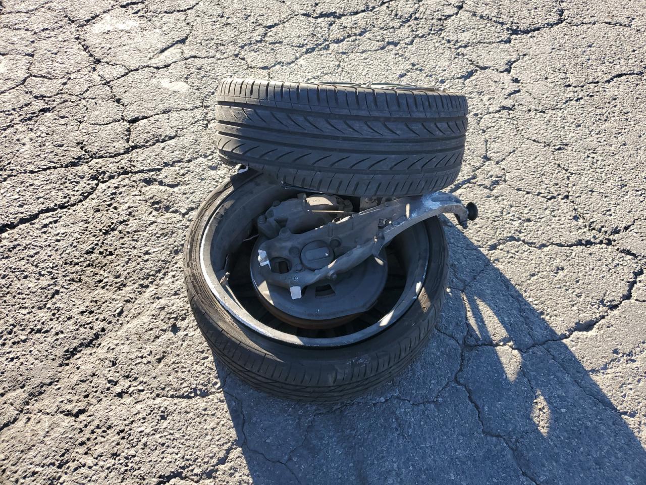 2014 Infiniti Q50 VIN JN1BV7AP1EM675499 Copart auction photo, undercarriage / front end damage thumbnail 14