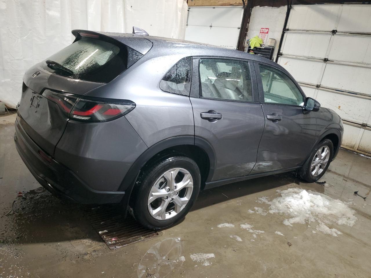 2024 Honda HR-V VIN 3CZRZ2H38RM757594 Copart auction photo, side / front end damage thumbnail 3