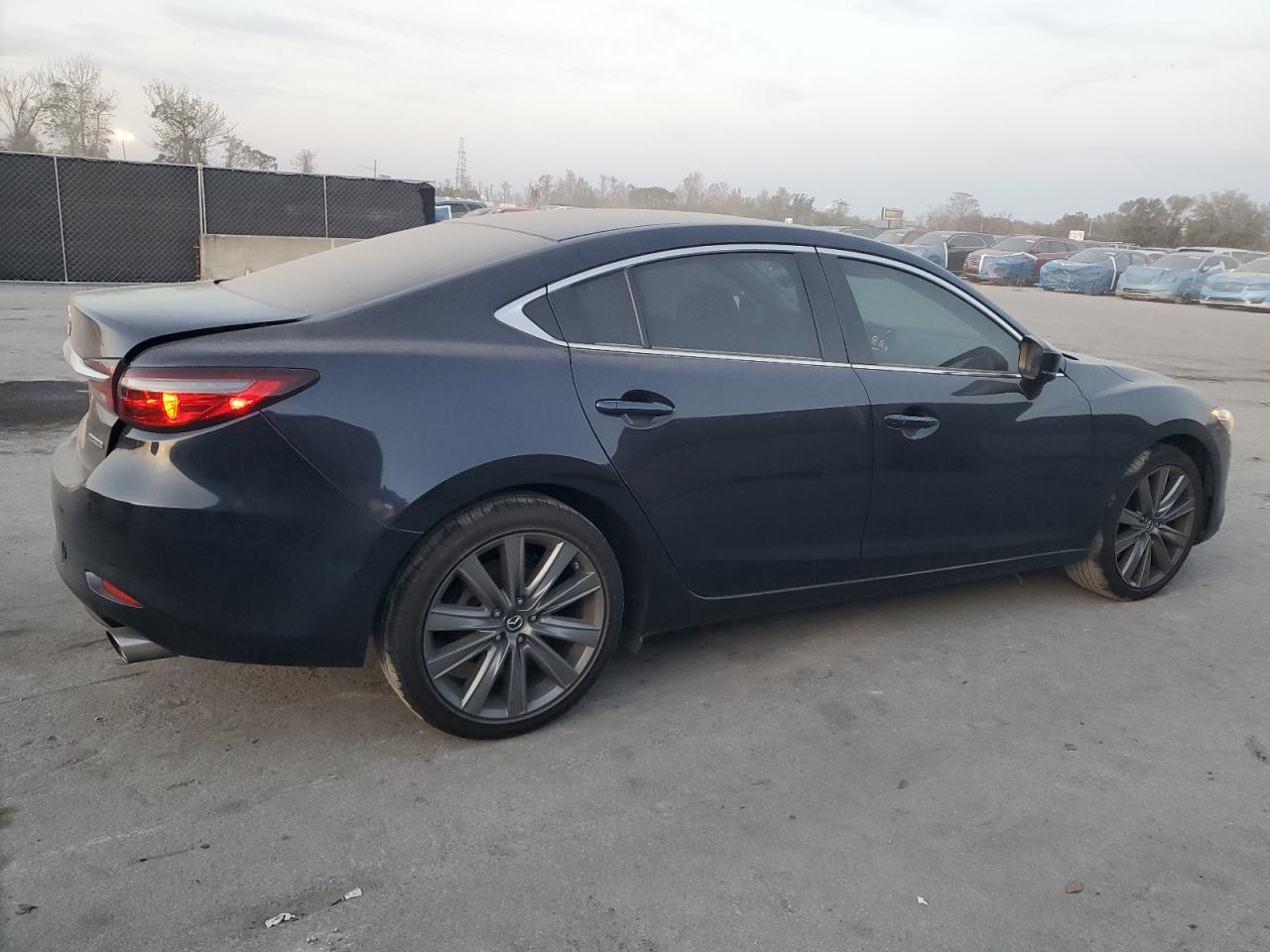 2020 Mazda 6 VIN JM1GL1VM1L1520665 Copart auction photo, rear end damage thumbnail 3