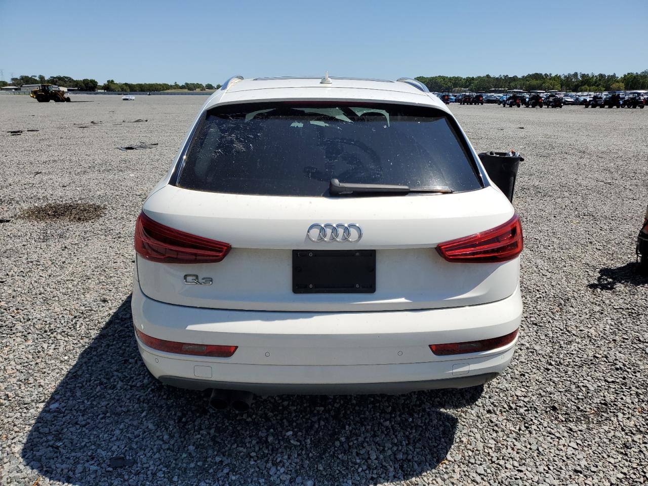 2016 Audi Q3 VIN WA1BFCFS5GR024490 Copart auction photo, front end damage thumbnail 6
