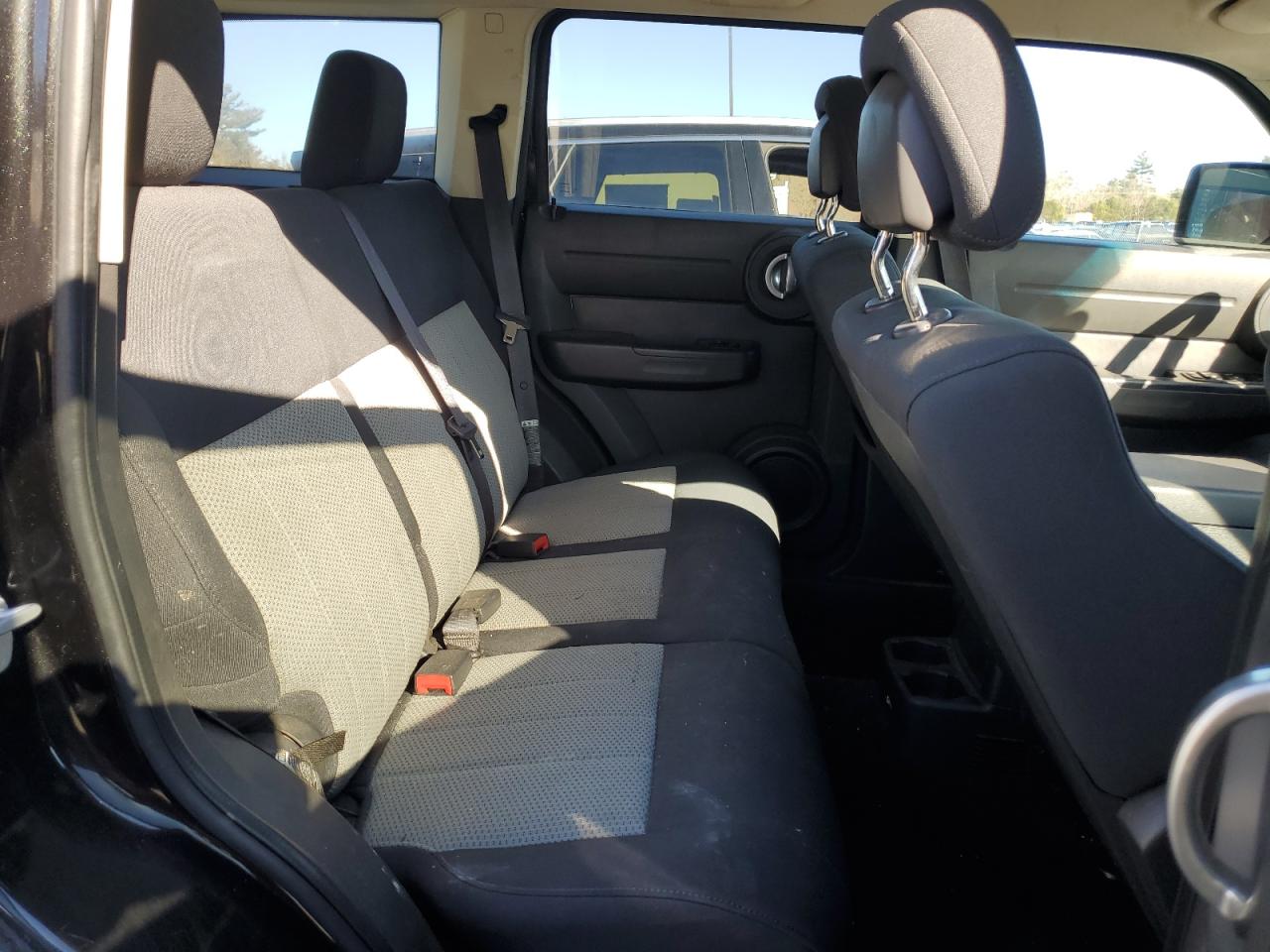 2010 Dodge Nitro VIN 1D4PU2GK9AW143021 Copart auction photo, side / front end damage thumbnail 11