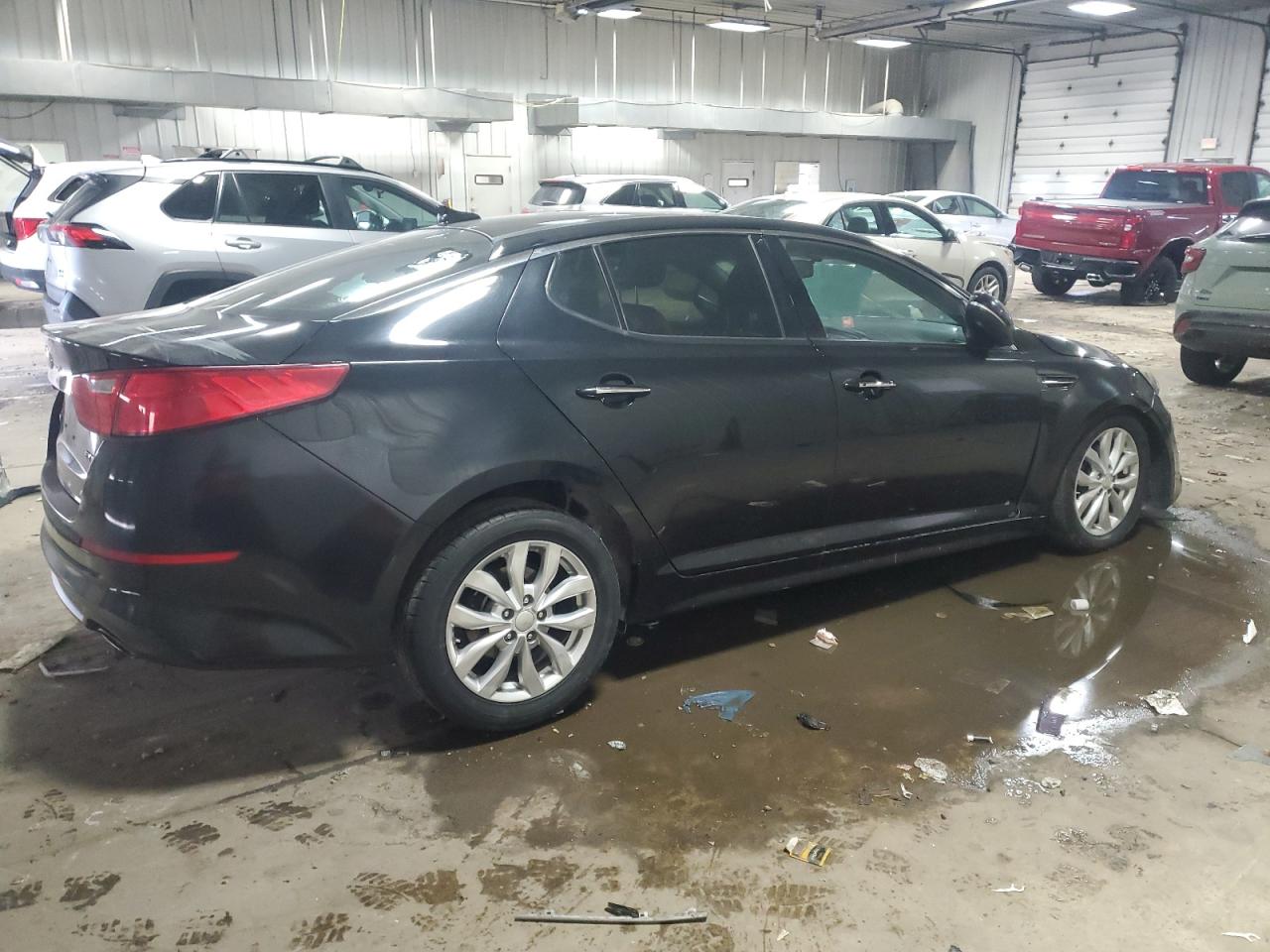 2015 KIA Optima VIN 5XXGN4A75FG498562 Copart auction photo, front end damage thumbnail 3