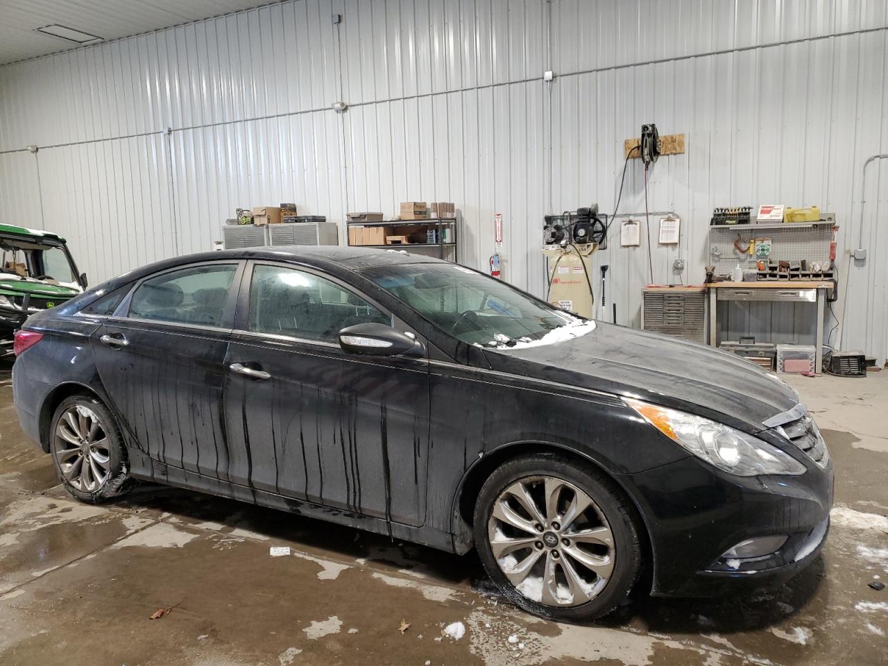 2013 Hyundai Sonata VIN 5NPEC4AB3DH537104 Copart auction photo, front end / side damage thumbnail 4