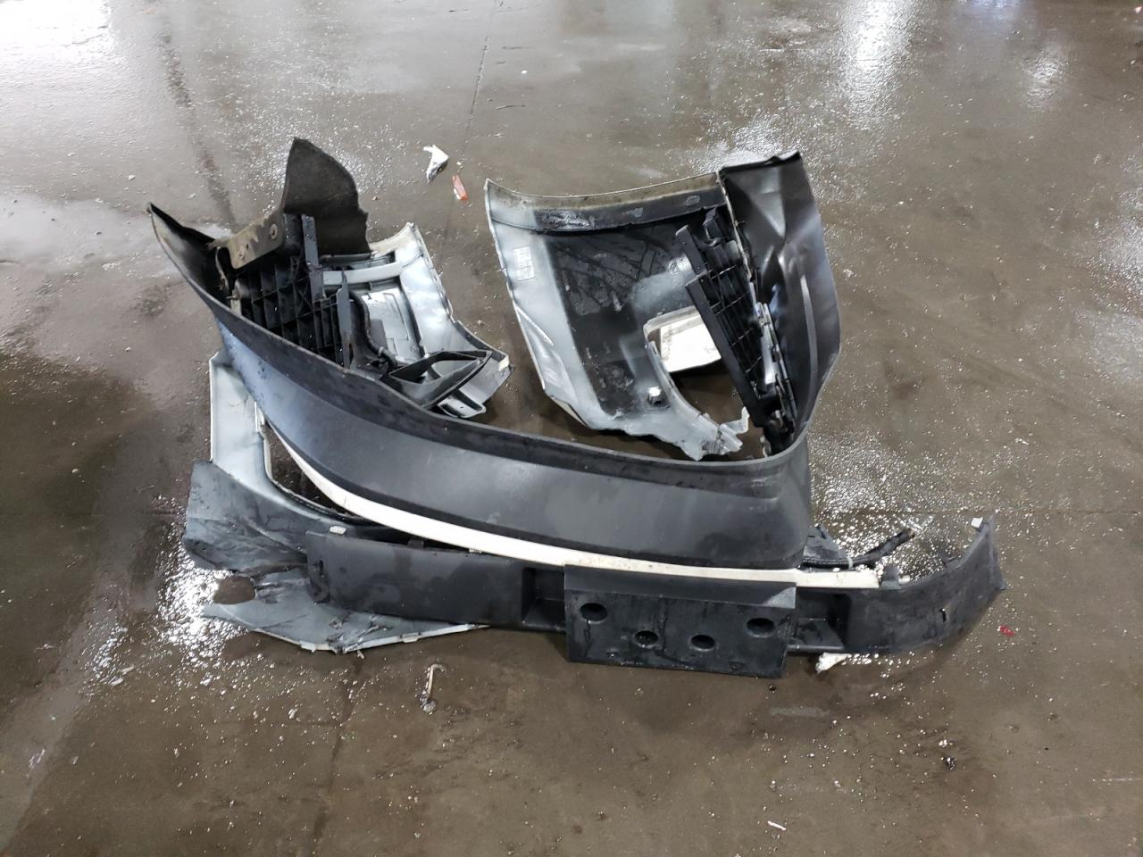 2015 GMC Yukon VIN 1GKS2CKJ4FR567637 Copart auction photo, front end damage thumbnail 15