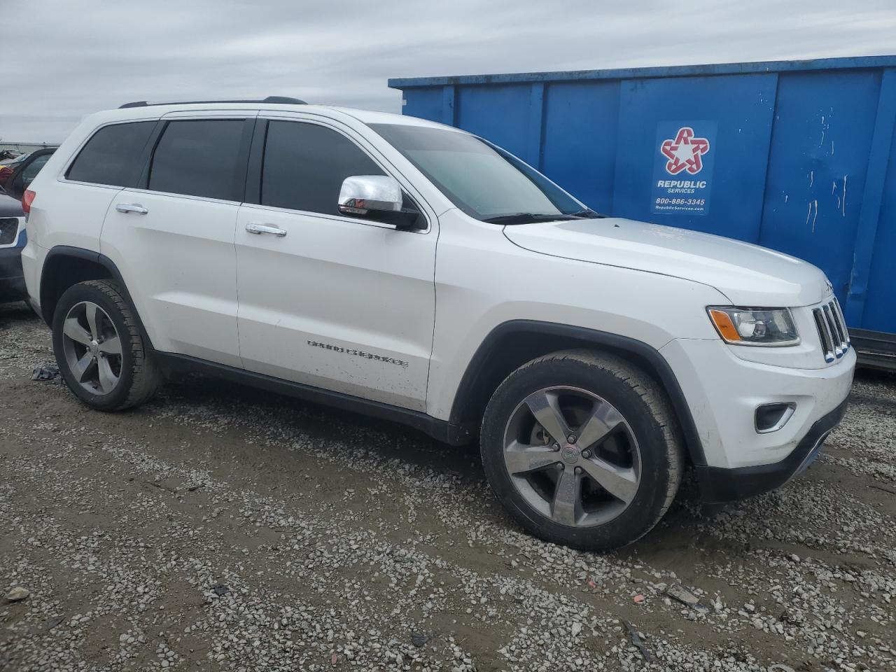 2015 Jeep Grand Cherokee VIN 1C4RJFBG3FC718182 Copart auction photo, front end damage thumbnail 4