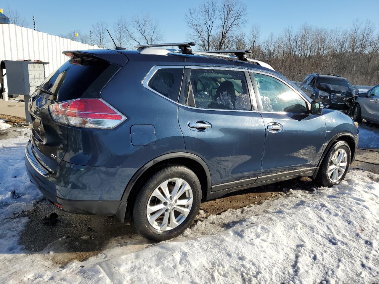 2016 Nissan Rogue VIN 5N1AT2MT4GC893564 Copart auction photo, front end damage thumbnail 3