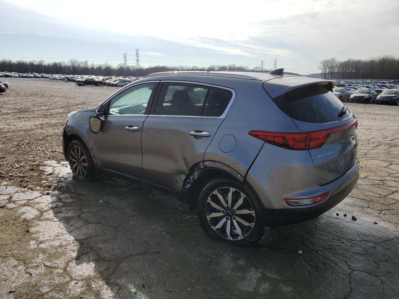 2017 KIA Sportage VIN KNDPNCAC9H7269465 Copart auction photo, front end / all over damage thumbnail 2