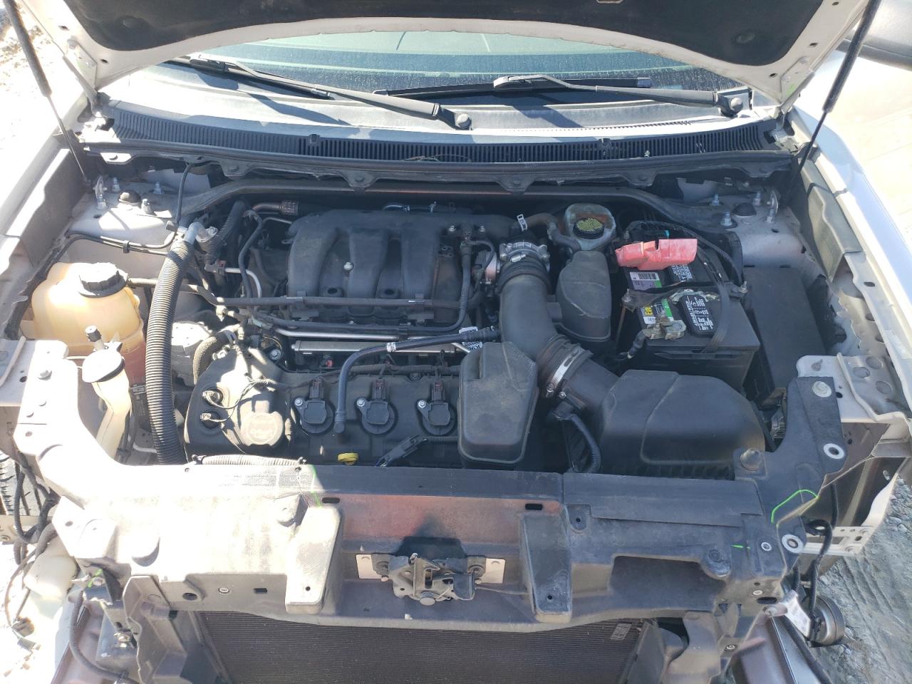 2015 Ford Flex VIN 2FMGK5B8XFBA19330 Copart auction photo, front end / minor dent/scratches damage thumbnail 12
