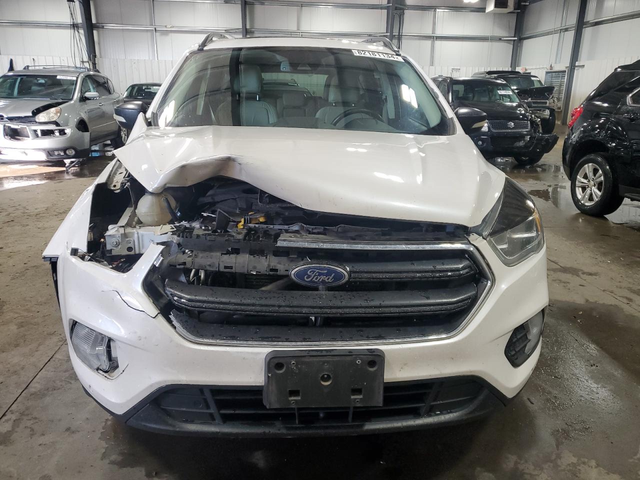 2017 Ford Escape VIN 1FMCU9J95HUE79597 Copart auction photo, front end damage thumbnail 5