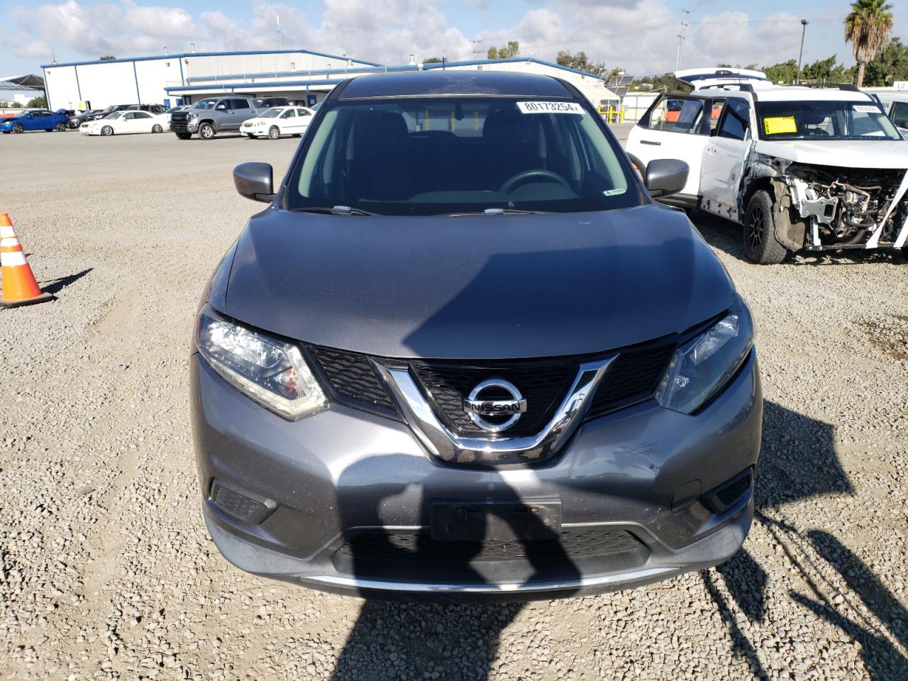 2016 Nissan Rogue VIN KNMAT2MT9GP691106 Copart auction photo, side / front end damage thumbnail 5