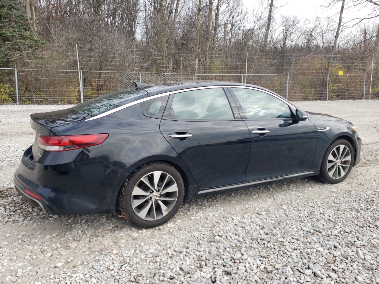 2016 KIA Optima VIN 5XXGV4L23GG043325 Copart auction photo, front end / side damage thumbnail 3