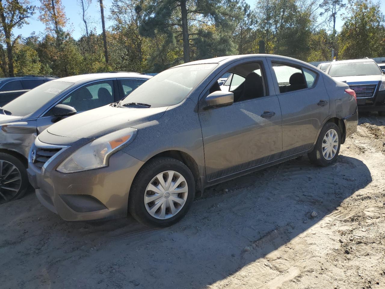 2016 Nissan Versa VIN 3N1CN7AP0GL826107
