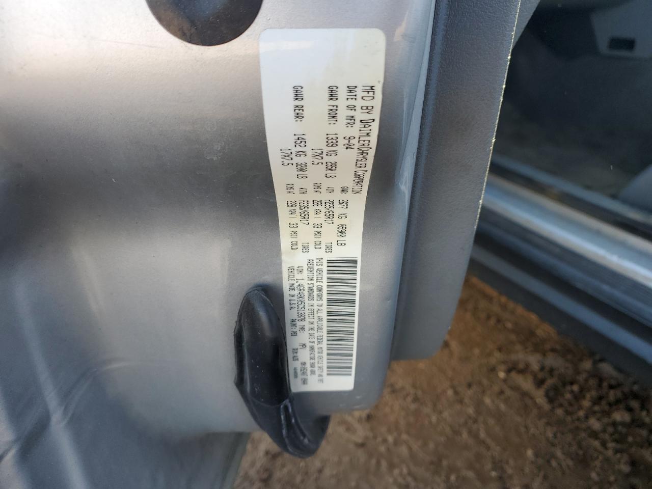 2005 Jeep Grand Cherokee VIN 1J4GR48K05C513878 Copart auction photo, front end damage thumbnail 12