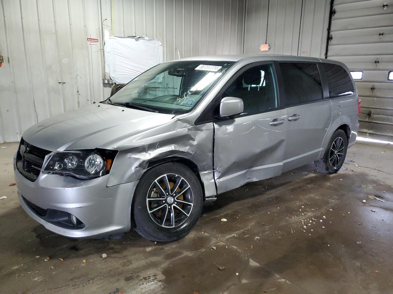 2018 Dodge Caravan VIN 2C4RDGBG1JR199744