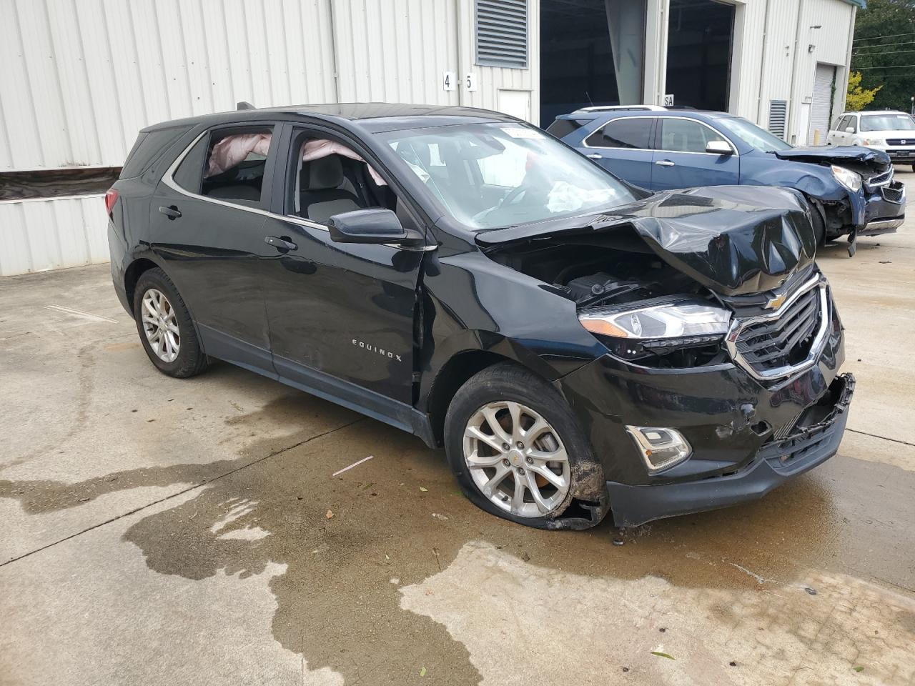 2021 Chevrolet Equinox VIN 2GNAXKEV6M6122401 Copart auction photo, front end damage thumbnail 4