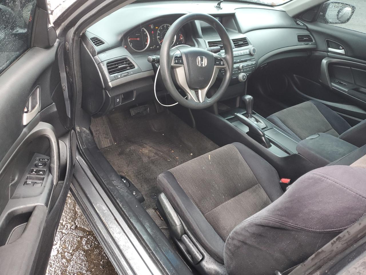 2010 Honda Accord VIN 1HGCS1B30AA000145 Copart auction photo, front end / minor dent/scratches damage thumbnail 8