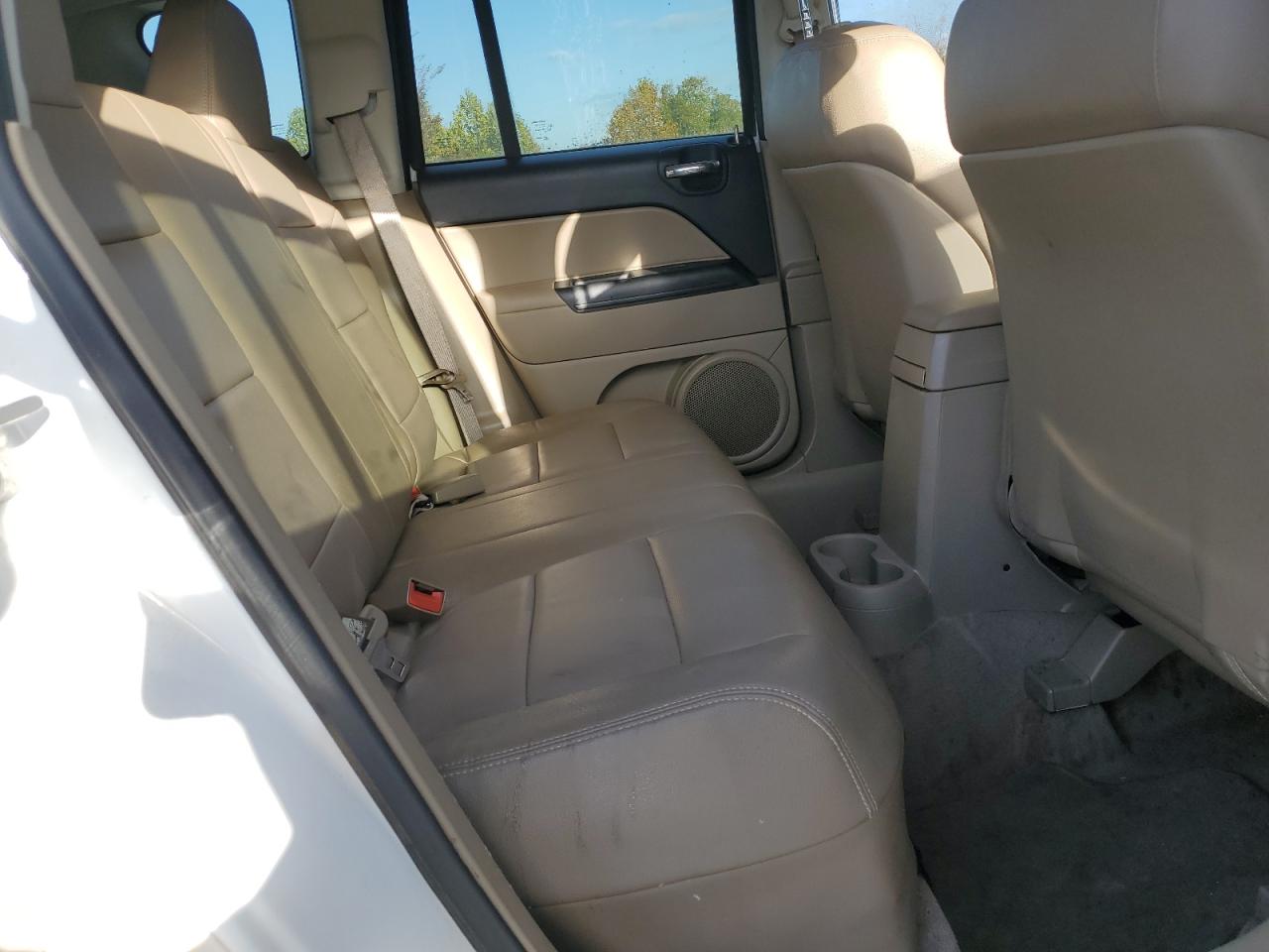 2012 Jeep Compass VIN 1C4NJCEA2CD666392 Copart auction photo, front end damage thumbnail 11