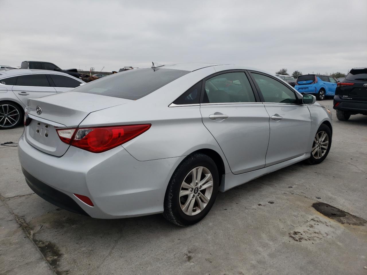 2014 Hyundai Sonata VIN 5NPEB4ACXEH865469 Copart auction photo, front end damage thumbnail 3