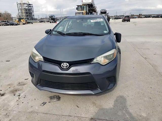 2014 Toyota Corolla VIN 5YFBURHE6EP086333 Copart auction photo, side / rear end damage thumbnail 11