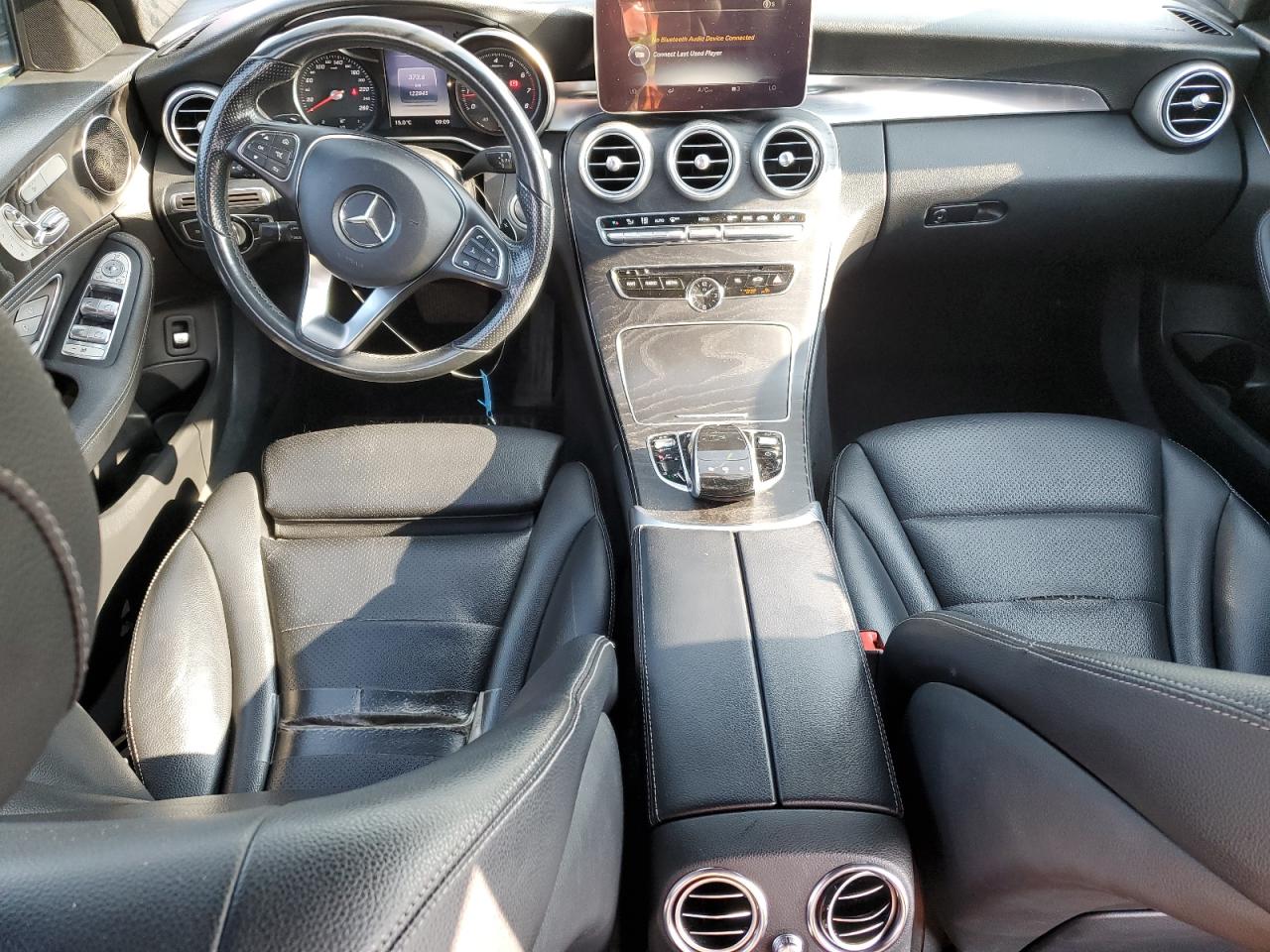 2015 Mercedes-Benz C-klasse VIN 55SWF4KB6FU057214 Copart auction photo, hail / minor dent/scratches damage thumbnail 8