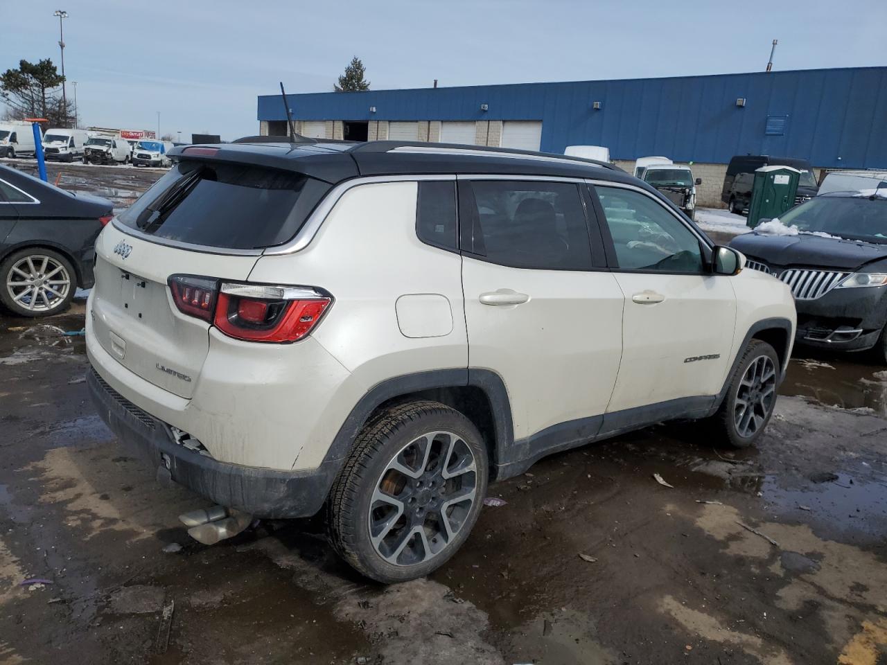 2019 Jeep Compass VIN 3C4NJDCB9KT741728 Copart auction photo, front end / side damage thumbnail 3
