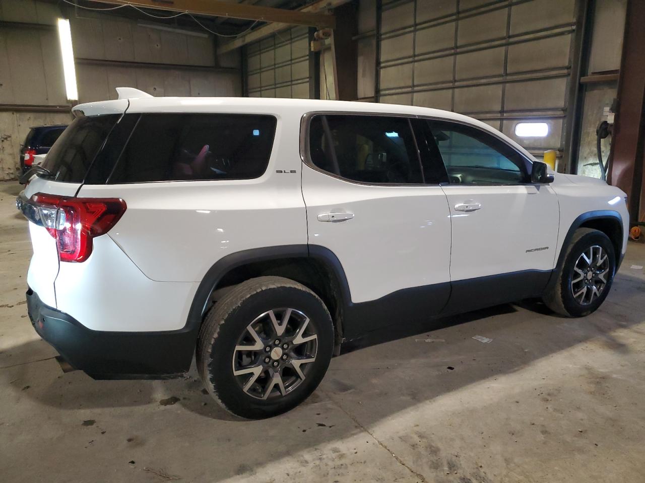 2021 GMC Acadia VIN 1GKKNKLA2MZ180842 Copart auction photo, rear end / minor dent/scratches damage thumbnail 3