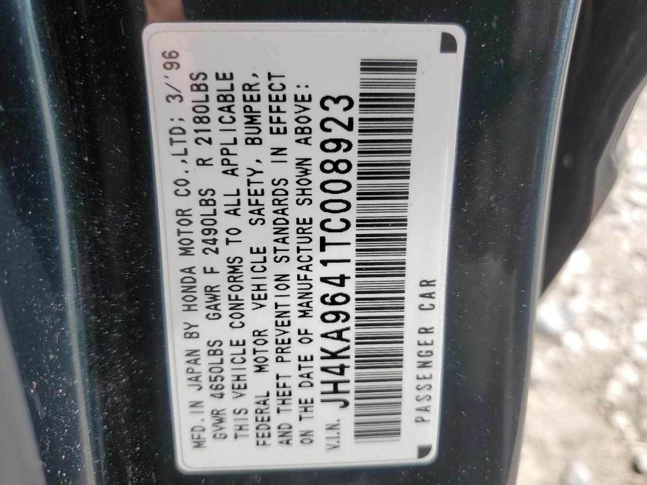 1996 Acura RL VIN JH4KA9641TC008923 Copart auction photo, front end / minor dent/scratches damage thumbnail 12
