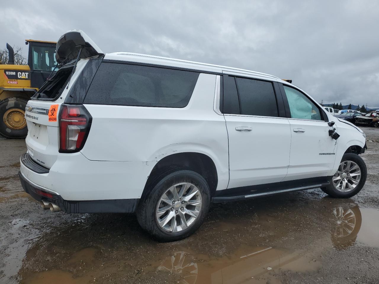 2023 Chevrolet Suburban VIN 1GNSCFKD5PR194346 Copart auction photo, all over damage thumbnail 3