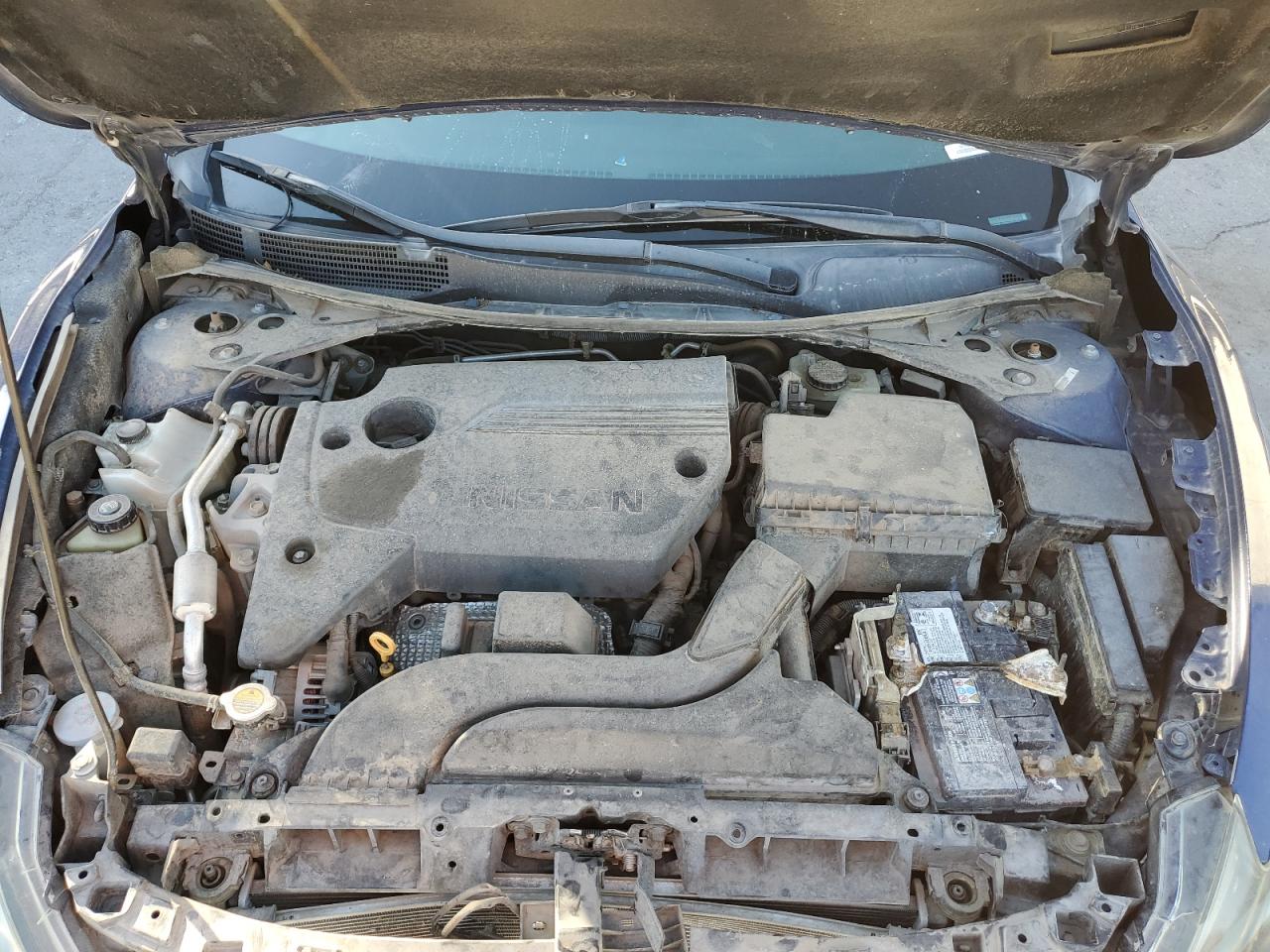 2017 Nissan Altima VIN 1N4AL3AP6HN310425 Copart auction photo, front end / minor dent/scratches damage thumbnail 11