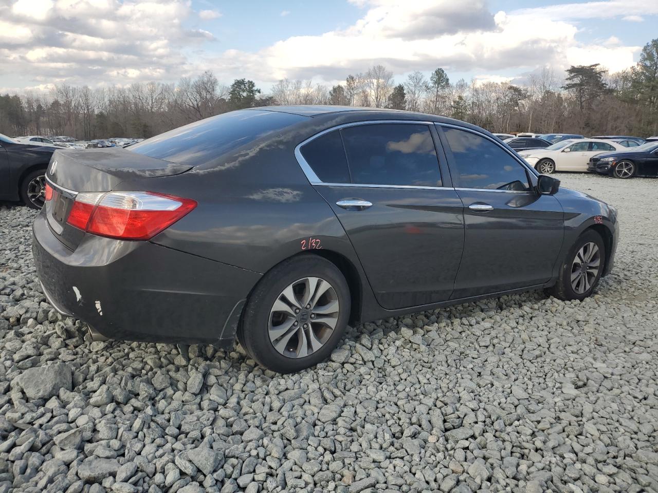 2013 Honda Accord VIN 1HGCR2F32DA234867 Copart auction photo, rear end damage thumbnail 3