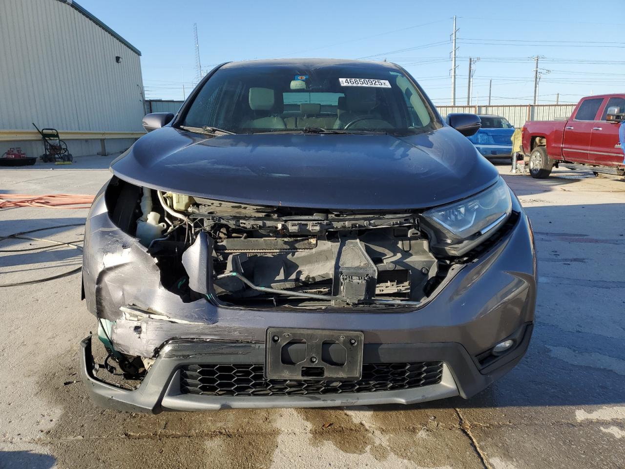 2017 Honda CR-V VIN 2HKRW1H83HH500187 Copart auction photo, front end damage thumbnail 5