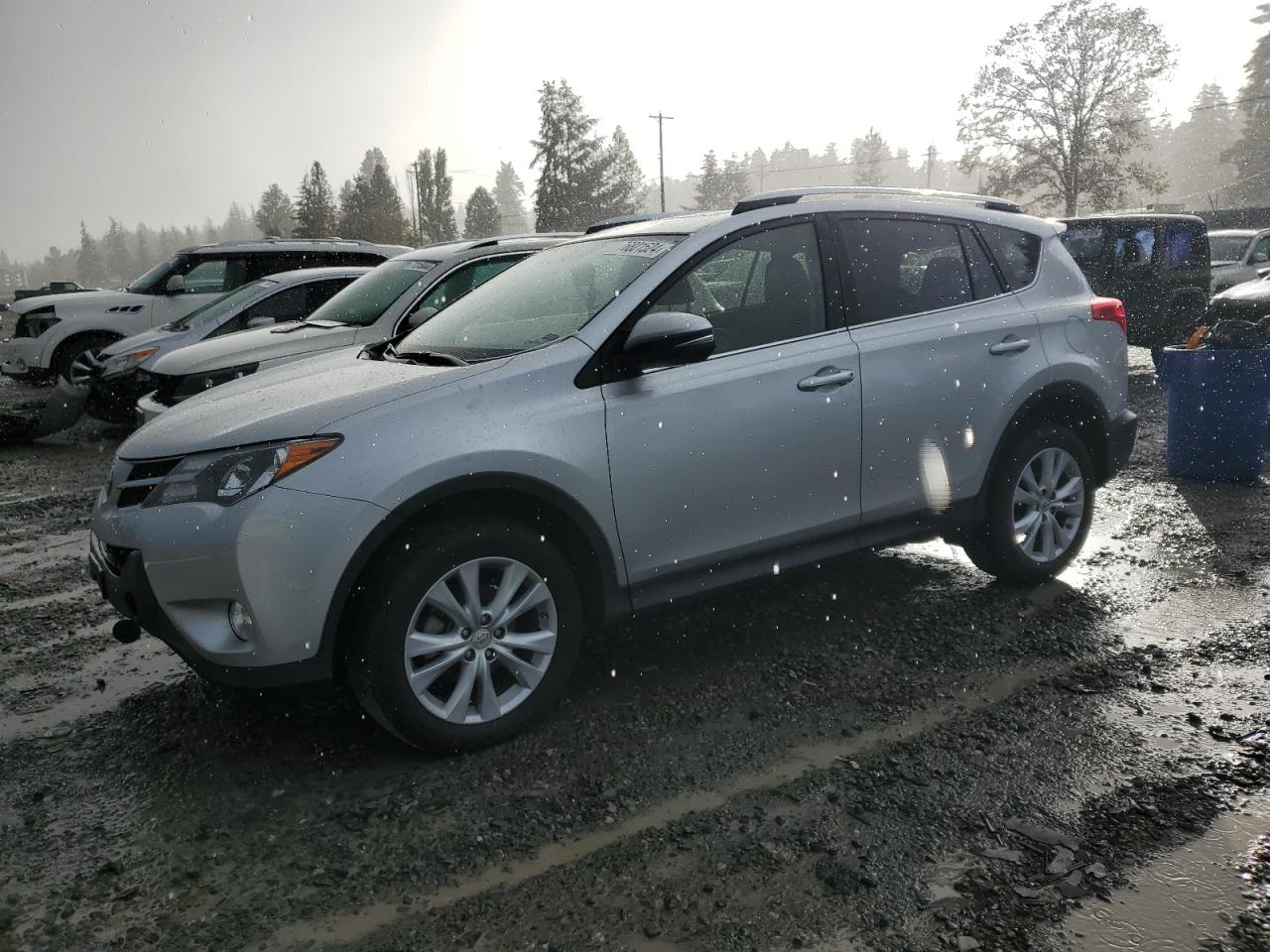 2013 Toyota RAV 4 VIN JTMYFREV6DD005938