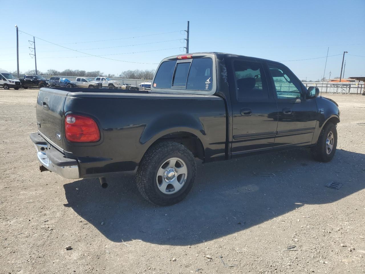 2003 Ford F-150 VIN 1FTRW07L43KD34238 Copart auction photo, front end damage thumbnail 3
