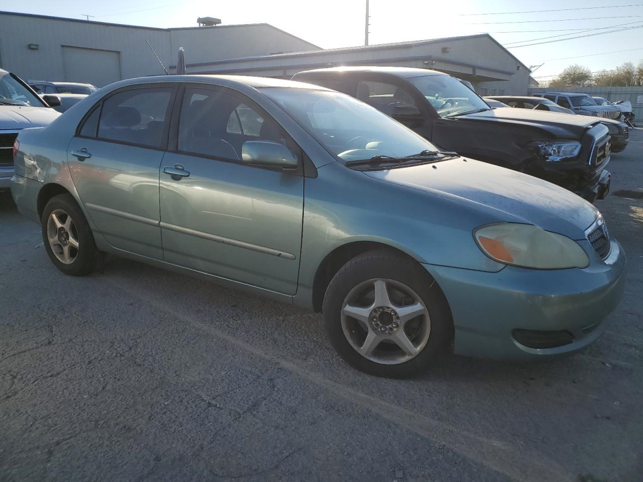 2005 Toyota Corolla VIN 1NXBR32E75Z439992 Copart auction photo, rear end damage thumbnail 4
