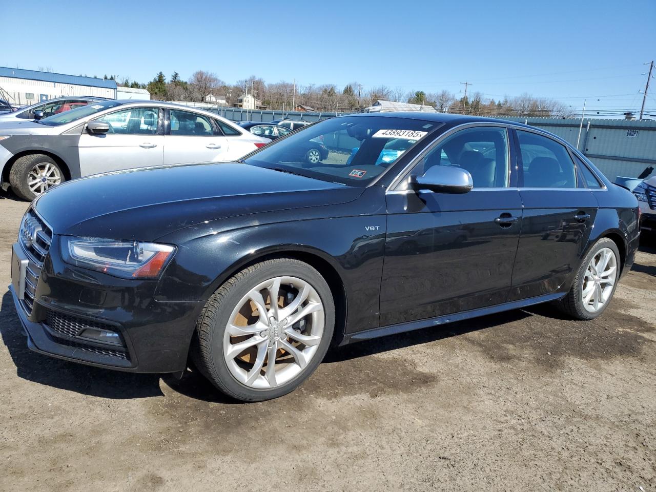 2015 Audi RS4 VIN WAUDGAFL4FA098261 - Copart auction photo