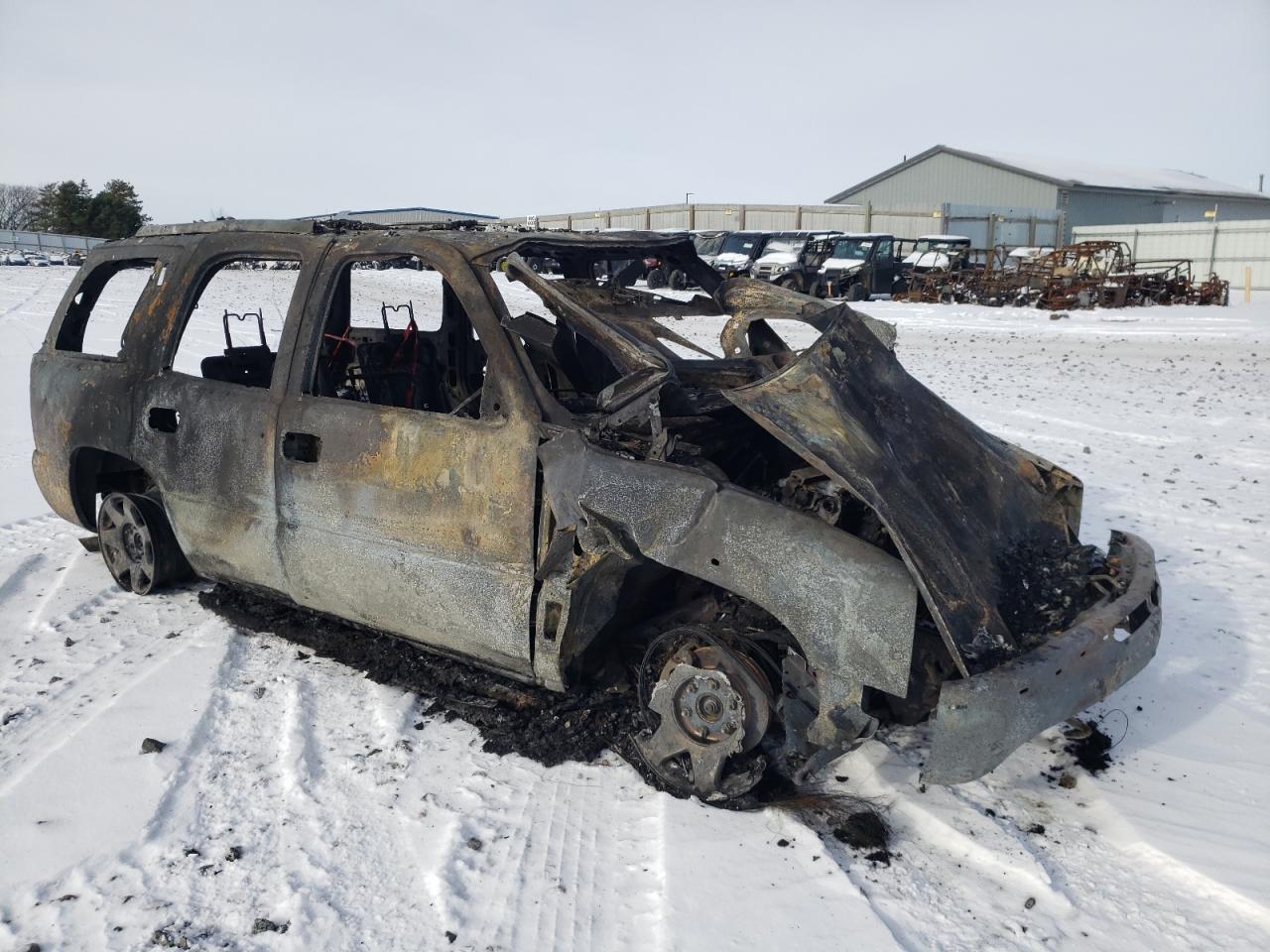 2003 Cadillac Escalade VIN 1GYEK63NX3R251600 Copart auction photo, burn damage thumbnail 4