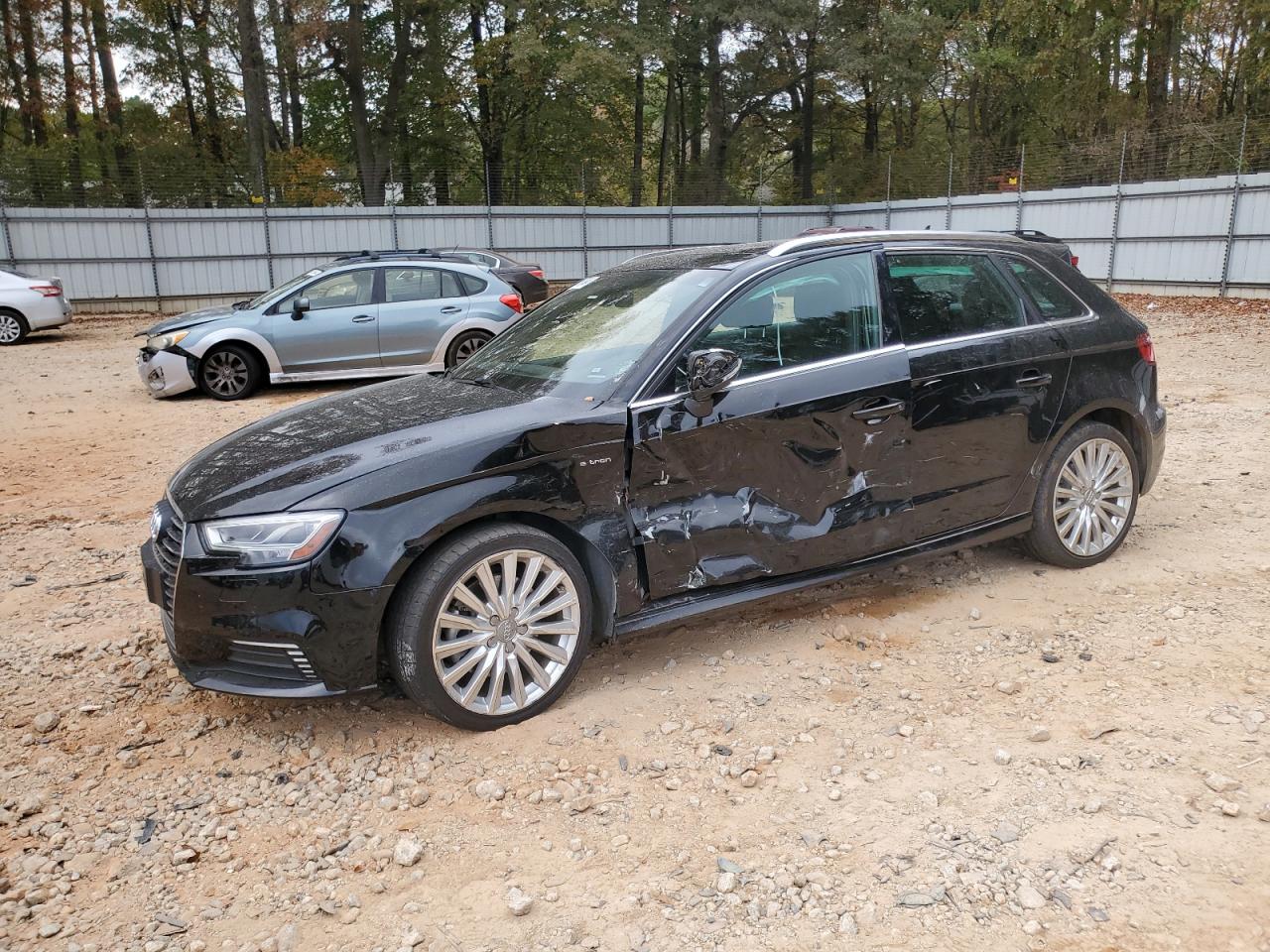 2017 Audi A3 VIN WAUTPBFF4HA129037