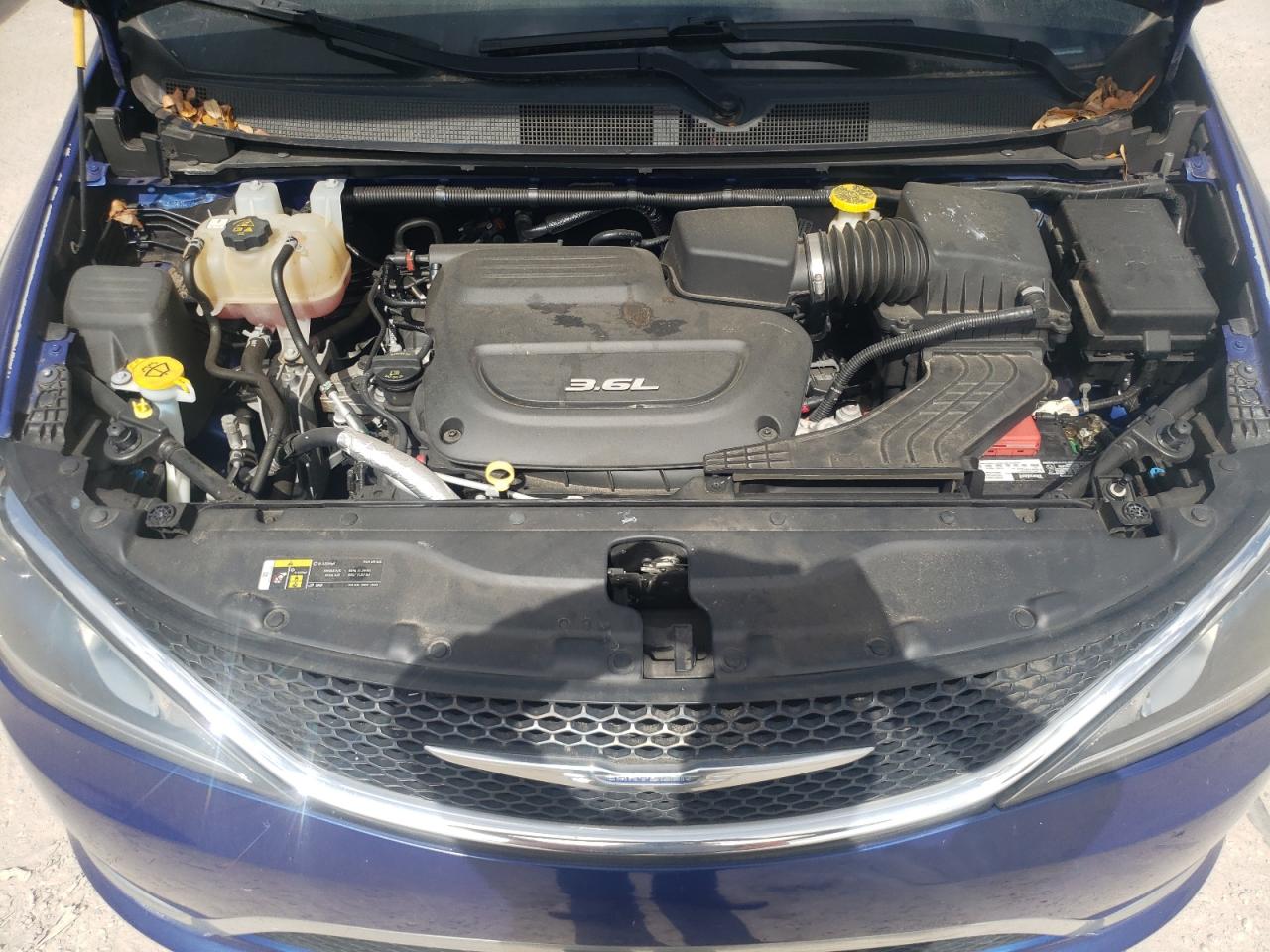 2018 Chrysler Pacifica VIN 2C4RC1FG2JR261601 Copart auction photo, rear end damage thumbnail 12