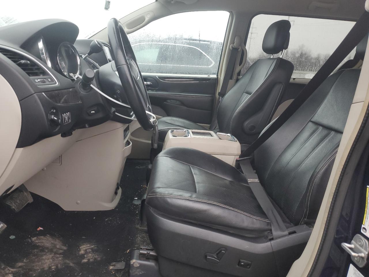 2013 Chrysler Town & Country VIN 2C4RC1CG8DR767331 Copart auction photo, front end damage thumbnail 7