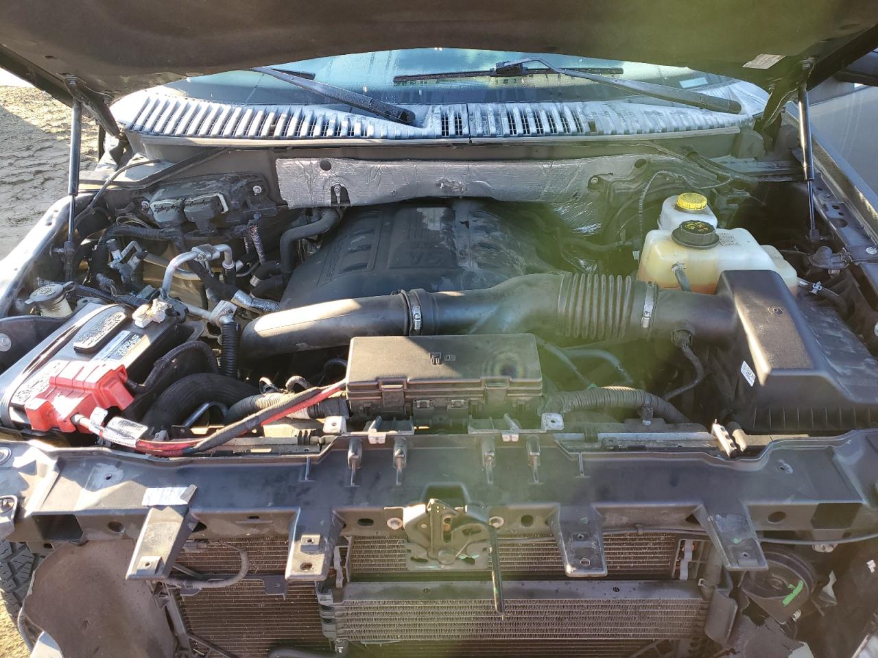 2017 Ford Expedition VIN 1FMJK2AT4HEA37209 Copart auction photo, front end damage thumbnail 12