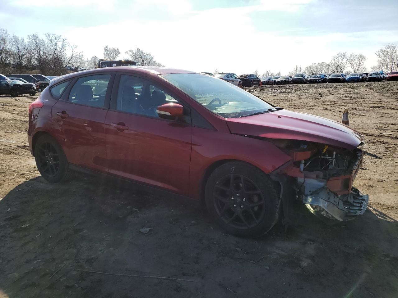 2016 Ford Focus VIN 1FADP3K24GL330414 Copart auction photo, front end / minor dent/scratches damage thumbnail 4