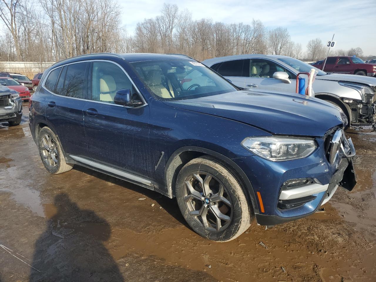 2021 BMW X3 VIN 5UXTY5C02M9F24249 Copart auction photo, front end / side damage thumbnail 4
