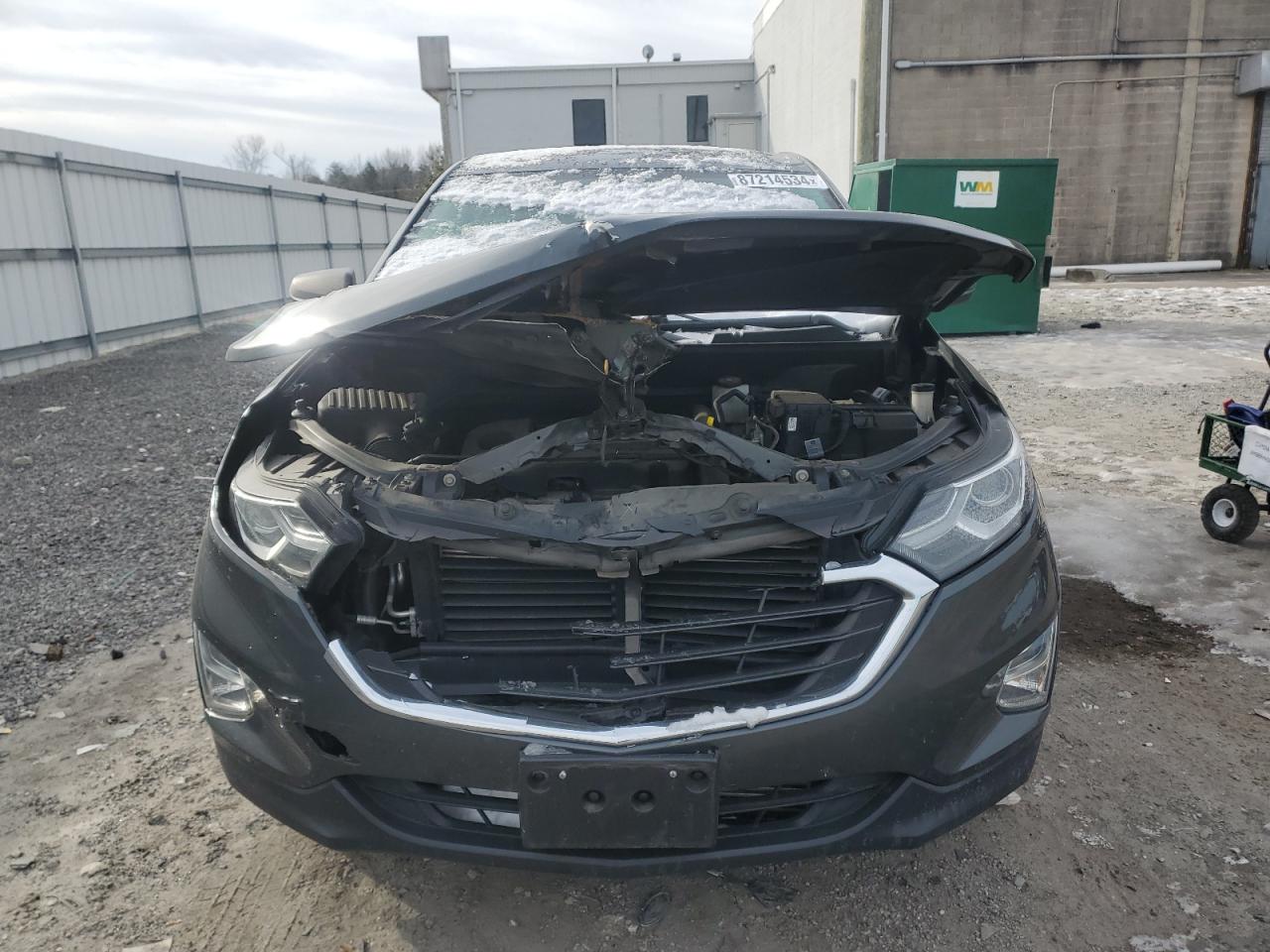 2020 Chevrolet Equinox VIN 3GNAXHEVXLS528765 Copart auction photo, front end / side damage thumbnail 5