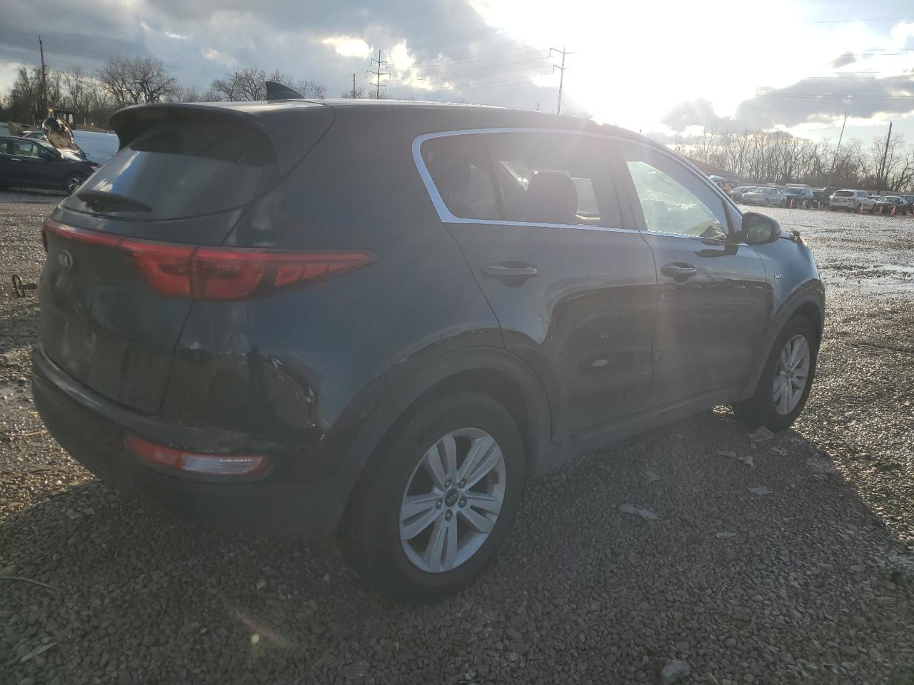 2019 KIA Sportage VIN KNDPMCAC1K7620198 Copart auction photo, front end damage thumbnail 3