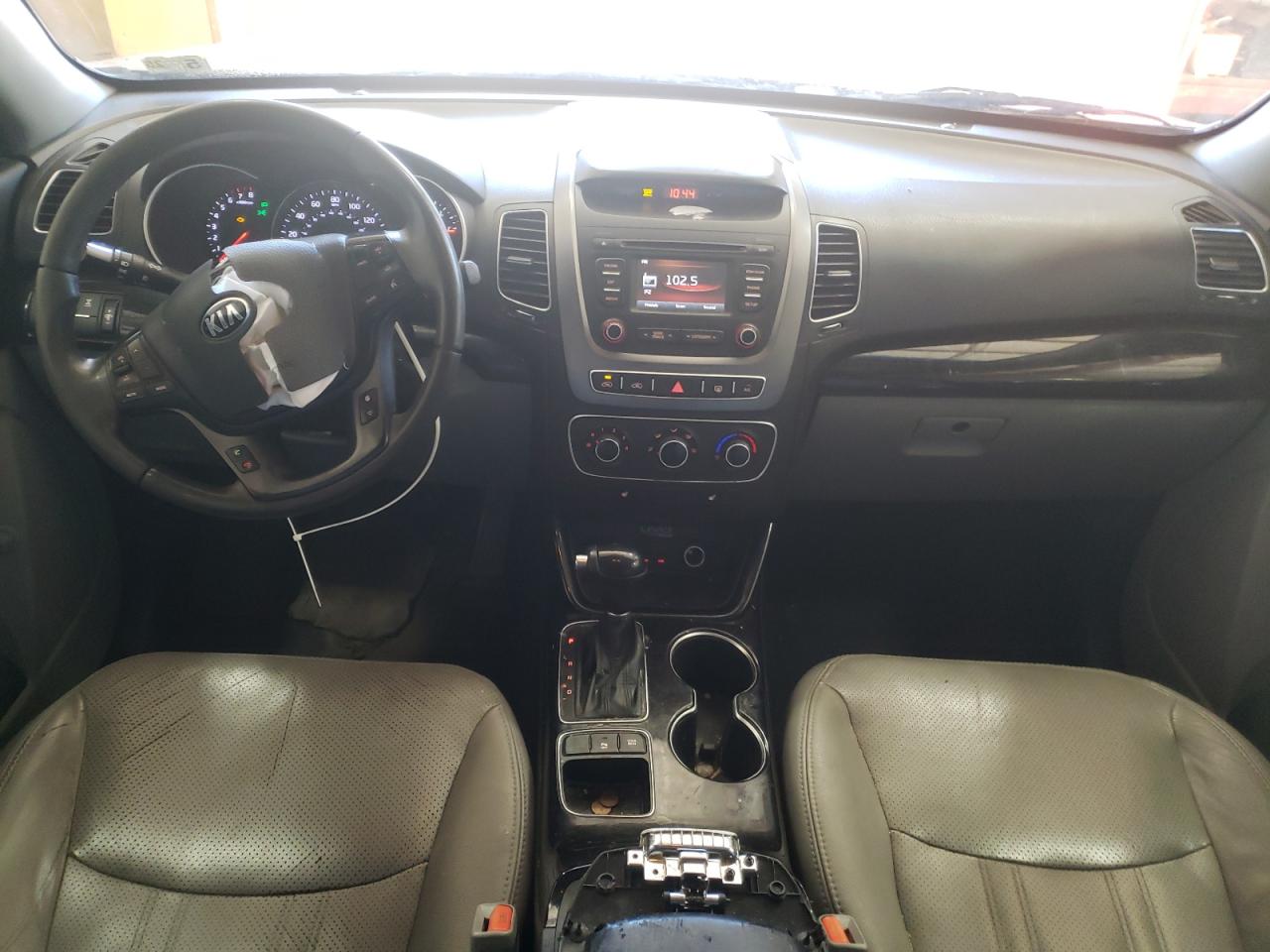 2015 KIA Sorento VIN 5XYKTCA68FG645776 Copart auction photo, front end damage thumbnail 8