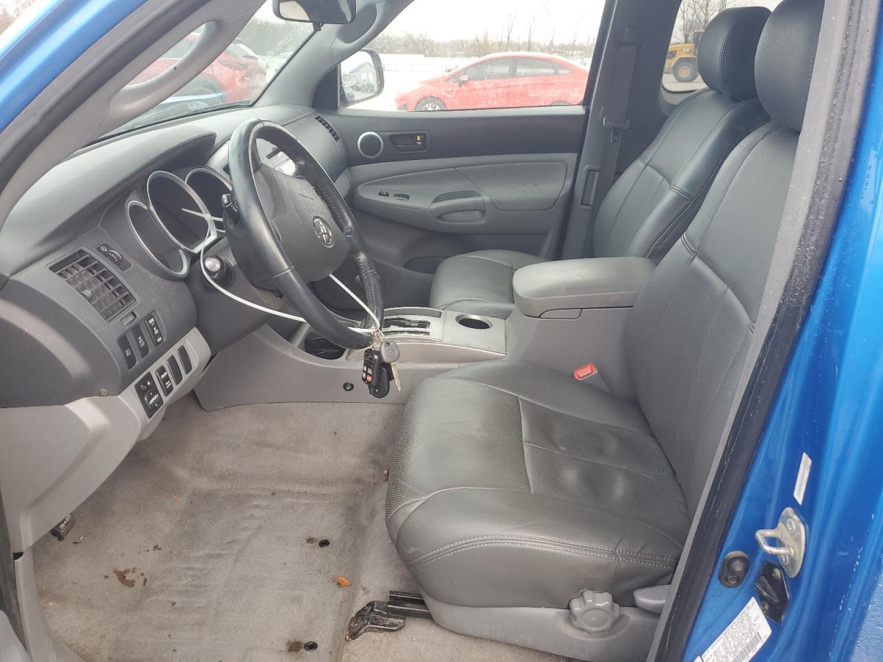 2006 Toyota Tacoma VIN 5TEUU42NX6Z235553 Copart auction photo, front end / undercarriage damage thumbnail 7