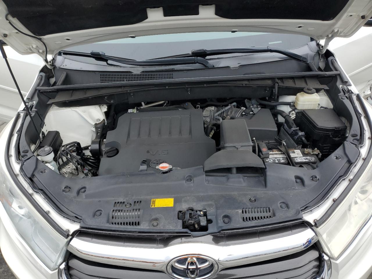 2016 Toyota Highlander VIN 5TDKKRFH3GS159462 Copart auction photo, side damage thumbnail 13